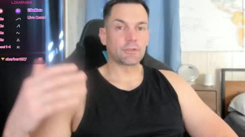 Cam online show from March 2025 04:02:01 PM