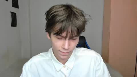 Snapshot of mr_makentoshi chatting on February 2025 07:47:01 AM Makentoshi online show from February 2025 07:47:01 AM