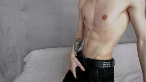 Snapshot of mr_makentoshi chatting on September 2025 07:30:01 AM Makentoshi online show from September 2025 07:30:01 AM