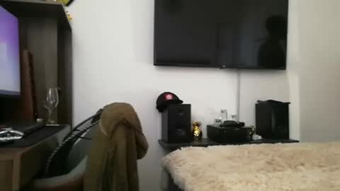 Snapshot of mr_miss_dannys chatting on December 2024 09:19:02 PM Dannys online show from December 2024 09:19:02 PM