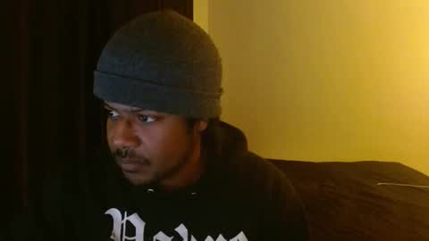 mr_nobody_100 online show from February 2026 10:31:02 AM