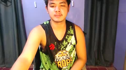 Snapshot of mr_olivercummerx chatting on November 2025 07:30:02 AM mr_olivercummerx online show from November 2025 07:30:02 AM