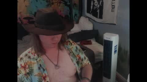 mr_strawberry online show from April 2026 03:10:02 PM