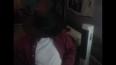 mr_strawberry online show from May 2026 02:27:02 AM