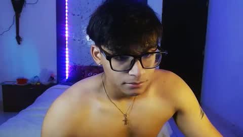 yisuz online show from June 2026 11:23:01 AM