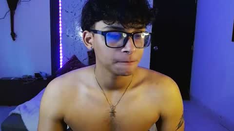 yisuz online show from June 2026 11:49:02 AM