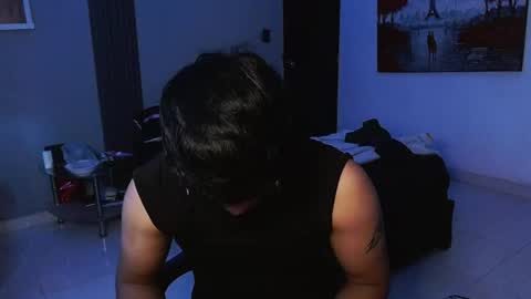 yisuz online show from July 2026 01:37:02 PM