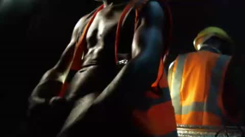 Snapshot of mrbigdiq chatting on January 2025 02:04:01 AM MrBigDiQ1 online show from January 2025 02:04:01 AM