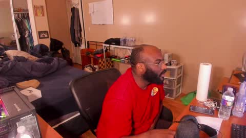 Snapshot of mrchuckdailyxxx chatting on January 2025 11:22:01 AM Chuck Daily online show from January 2025 11:22:01 AM