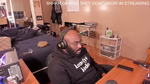 Snapshot of mrchuckdailyxxx chatting on February 2025 11:22:02 PM Chuck Daily online show from February 2025 11:22:02 PM