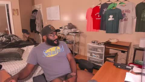 Snapshot of mrchuckdailyxxx chatting on October 2025 05:27:02 AM Chuck Daily online show from October 2025 05:27:02 AM