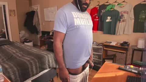 Snapshot of mrchuckdailyxxx chatting on October 2025 02:07:02 PM Chuck Daily online show from October 2025 02:07:02 PM