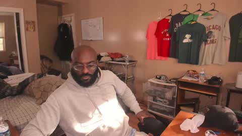 Snapshot of mrchuckdailyxxx chatting on October 2025 01:45:02 PM Chuck Daily online show from October 2025 01:45:02 PM