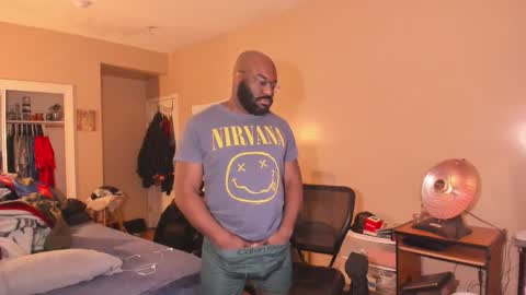 Snapshot of mrchuckdailyxxx chatting on February 2026 06:40:02 AM Chuck Daily online show from February 2026 06:40:02 AM