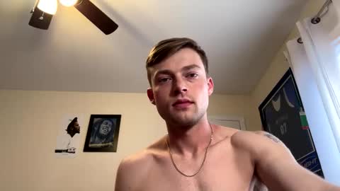 Snapshot of mrcoolguy68 chatting on March 2026 05:39:02 PM mrcoolguy68 online show from March 2026 05:39:02 PM