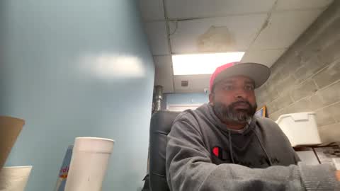 Snapshot of mrdelite1234 chatting on January 2025 09:51:02 PM mrdelite1234 online show from January 2025 09:51:02 PM