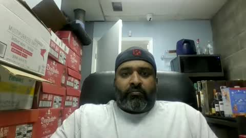 Snapshot of mrdelite1234 chatting on January 2026 07:06:02 PM mrdelite1234 online show from January 2026 07:06:02 PM