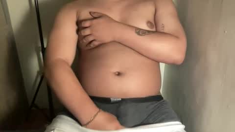 Snapshot of mrdesirexxx chatting on June 2026 01:30:01 AM MrDesireexxx online show from June 2026 01:30:01 AM