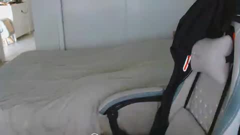 Snapshot of mrdr000 chatting on August 2026 01:53:02 PM mrdr000 online show from August 2026 01:53:02 PM
