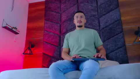 Mr Fox online show from February 2026 08:54:01 PM