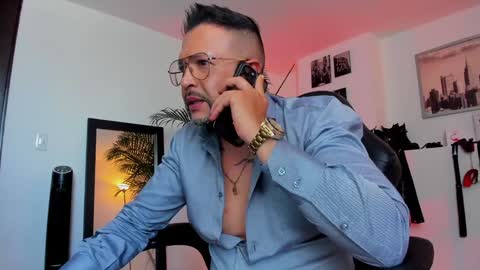 MrFrank. online show from December 2024 03:22:02 PM