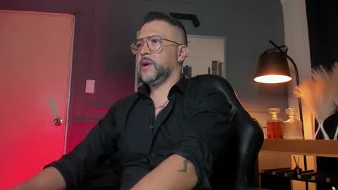 MrFrank. online show from February 2026 10:34:02 AM