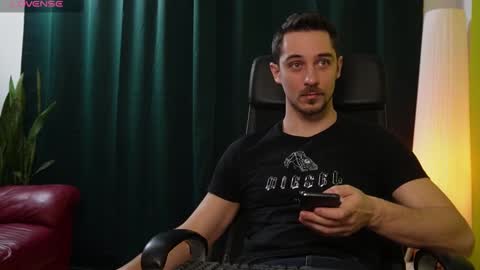 juan luis online show from February 2025 07:39:01 PM