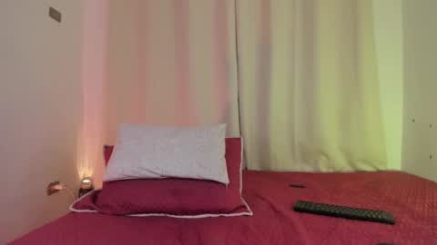 Snapshot of mrhot_night chatting on September 2025 11:20:02 PM Bastian online show from September 2025 11:20:02 PM