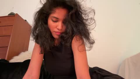 Snapshot of mriea_ chatting on May 2026 04:43:02 AM mriea_ online show from May 2026 04:43:02 AM