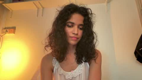 Snapshot of mriea_ chatting on June 2026 04:32:02 AM mriea_ online show from June 2026 04:32:02 AM