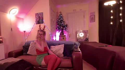 Mr  Mrs J online show from December 2024 04:28:01 PM