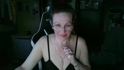Snapshot of mrjshquinn chatting on February 2026 12:58:02 AM mrjshquinn online show from February 2026 12:58:02 AM