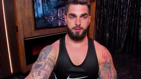 mrkarlhot99 online show from September 2025 08:32:01 PM