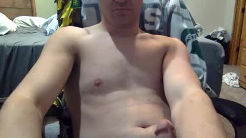 Snapshot of mrlongm8 chatting on February 2026 06:52:02 PM mrlongm8 online show from February 2026 06:52:02 PM