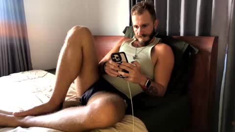 Snapshot of mrmaxiy chatting on October 2025 07:30:01 AM Max online show from October 2025 07:30:01 AM