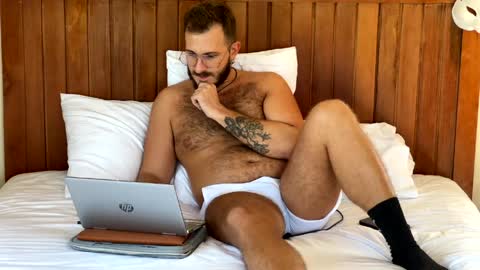 Max online show from May 2026 06:54:02 AM