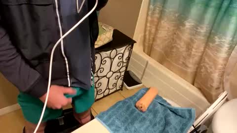 Snapshot of mrmeltyourheart chatting on January 2026 08:28:02 AM James online show from January 2026 08:28:02 AM