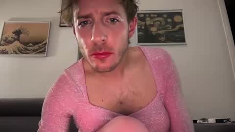 Snapshot of mrmooser42 chatting on December 2024 05:07:01 AM TaleOfLaura online show from December 2024 05:07:01 AM