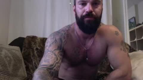 Mr Snow online show from October 2025 09:39:01 AM