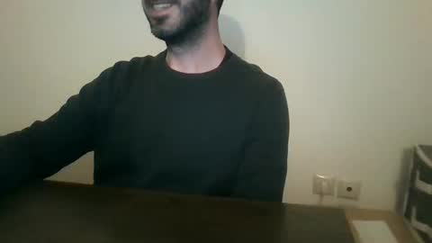 Snapshot of mrralph__90 chatting on December 2024 01:10:01 PM Mrralph online show from December 2024 01:10:01 PM