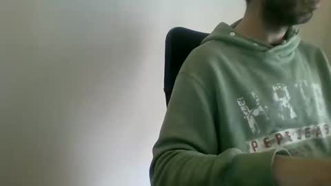 Snapshot of mrralph__90 chatting on February 2025 09:43:01 AM Mrralph online show from February 2025 09:43:01 AM