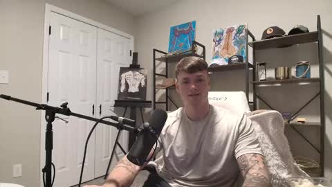 Snapshot of mrryanvoss chatting on December 2024 10:59:02 PM Mr Ryan Voss online show from December 2024 10:59:02 PM