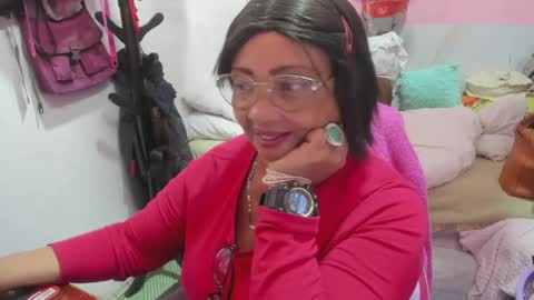 mrs_mommy online show from April 2026 08:28:02 PM