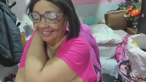 mrs_mommy online show from May 2026 01:03:01 AM