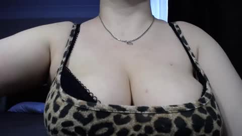 Snapshot of mrs_smith__ chatting on January 2025 06:46:01 AM mrs_smith__ online show from January 2025 06:46:01 AM