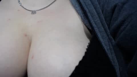 Snapshot of mrs_smith__ chatting on February 2025 06:31:01 PM mrs_smith__ online show from February 2025 06:31:01 PM