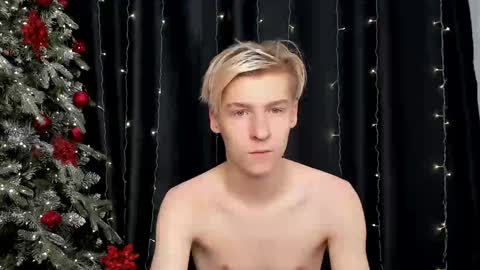 Snapshot of mrsexycum4u chatting on January 2025 11:11:01 AM Adam online show from January 2025 11:11:01 AM