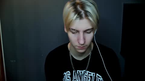 Snapshot of mrsexycum4u chatting on January 2025 06:13:02 AM Adam online show from January 2025 06:13:02 AM