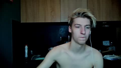 Snapshot of mrsexycum4u chatting on January 2025 08:45:02 PM Adam online show from January 2025 08:45:02 PM