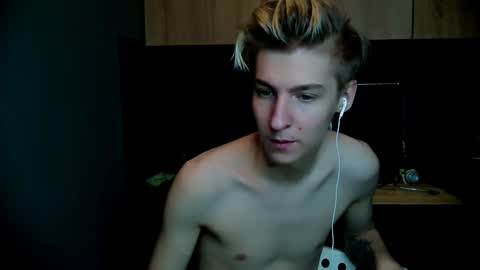 Snapshot of mrsexycum4u chatting on January 2025 07:49:02 PM Adam online show from January 2025 07:49:02 PM